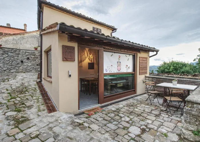 Casa Fafet * Montebello